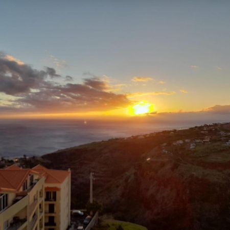 칼례타 Sunset Star With Sea View 아파트 외부 사진