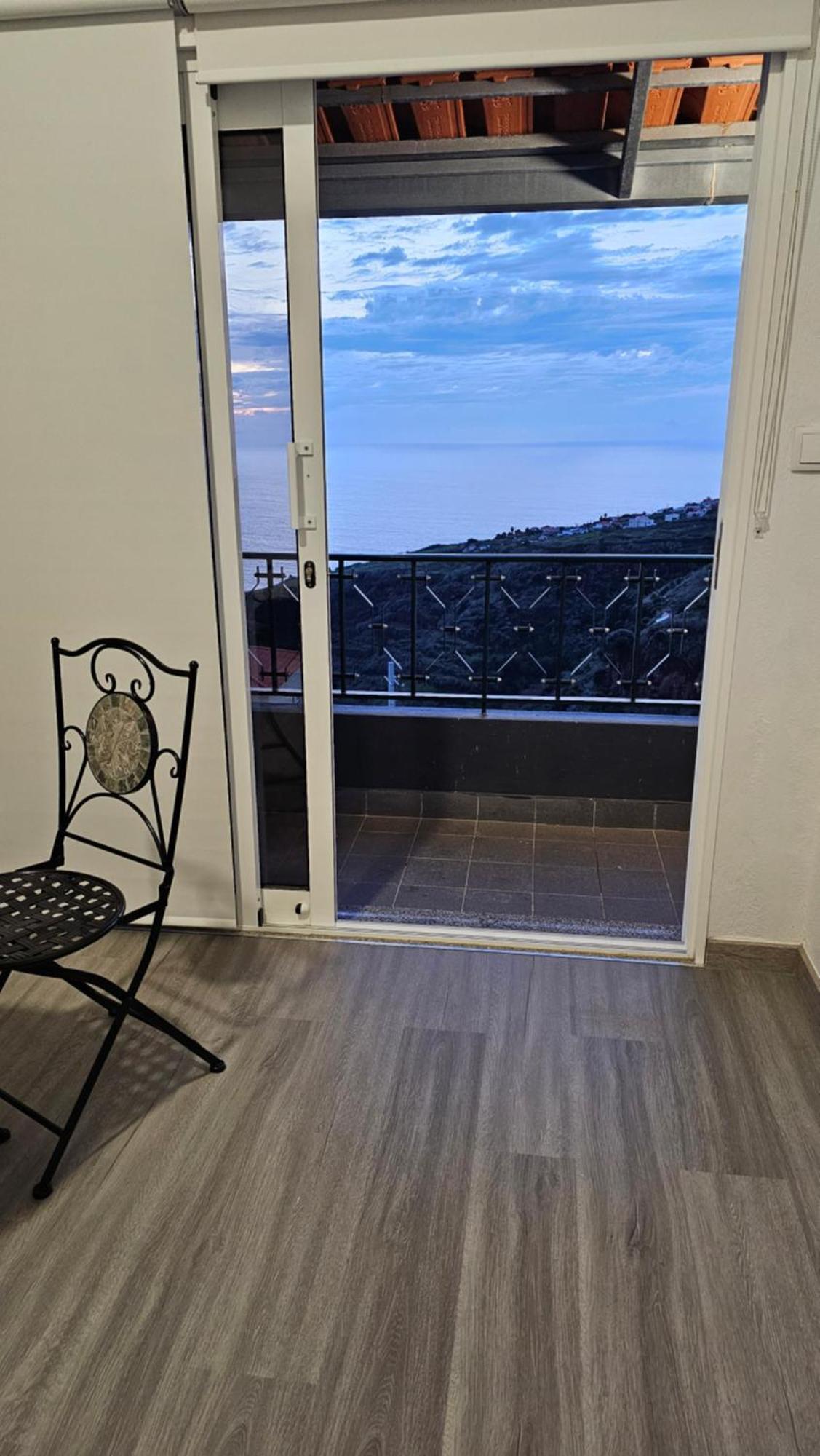 칼례타 Sunset Star With Sea View 아파트 외부 사진